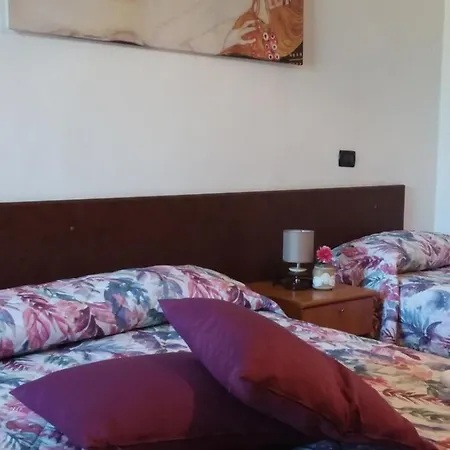 Bed and Breakfast Caffe Sport 3*